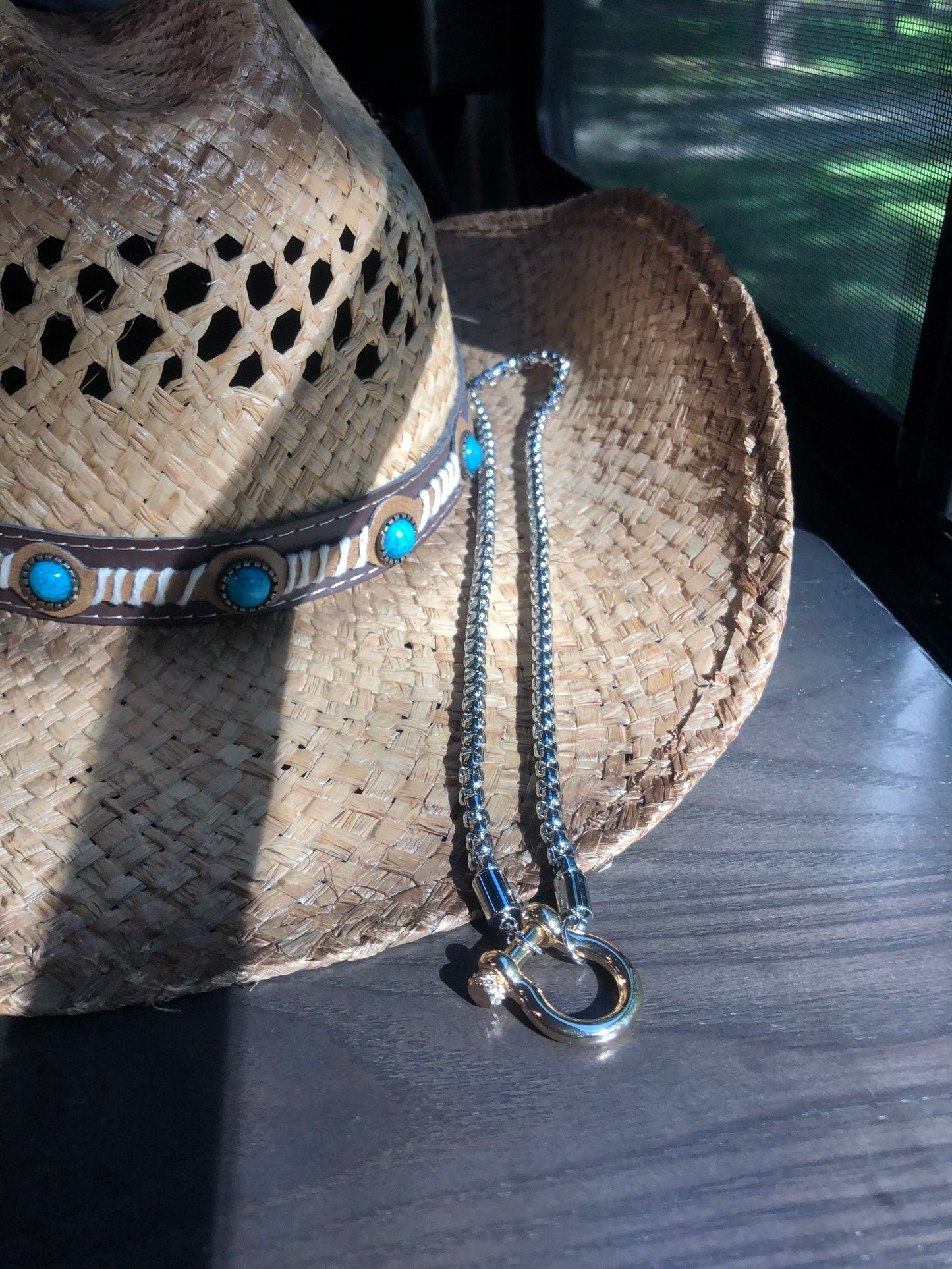 Luxe Pendant Box Chain Necklace