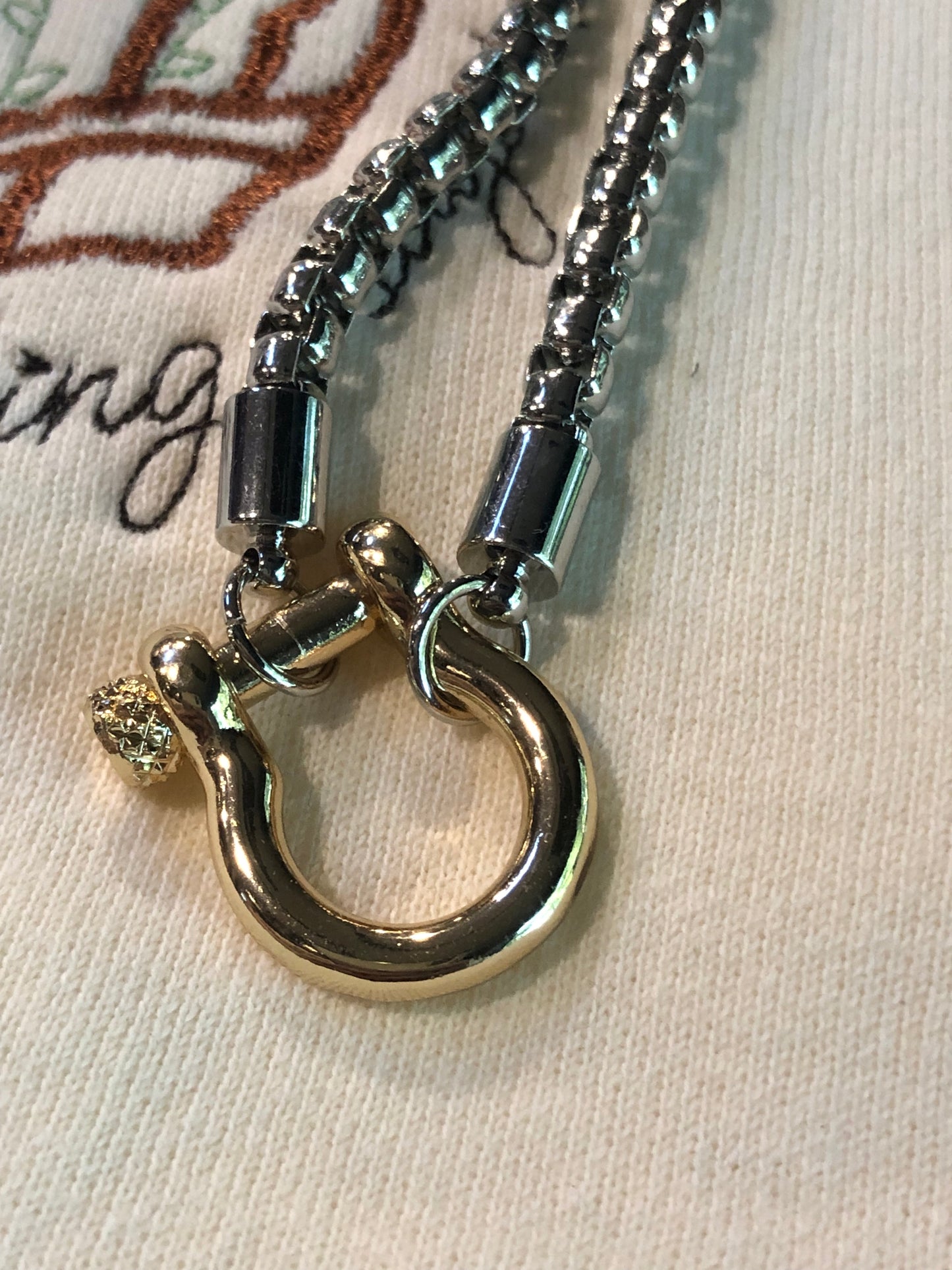 Luxe Pendant Box Chain Necklace