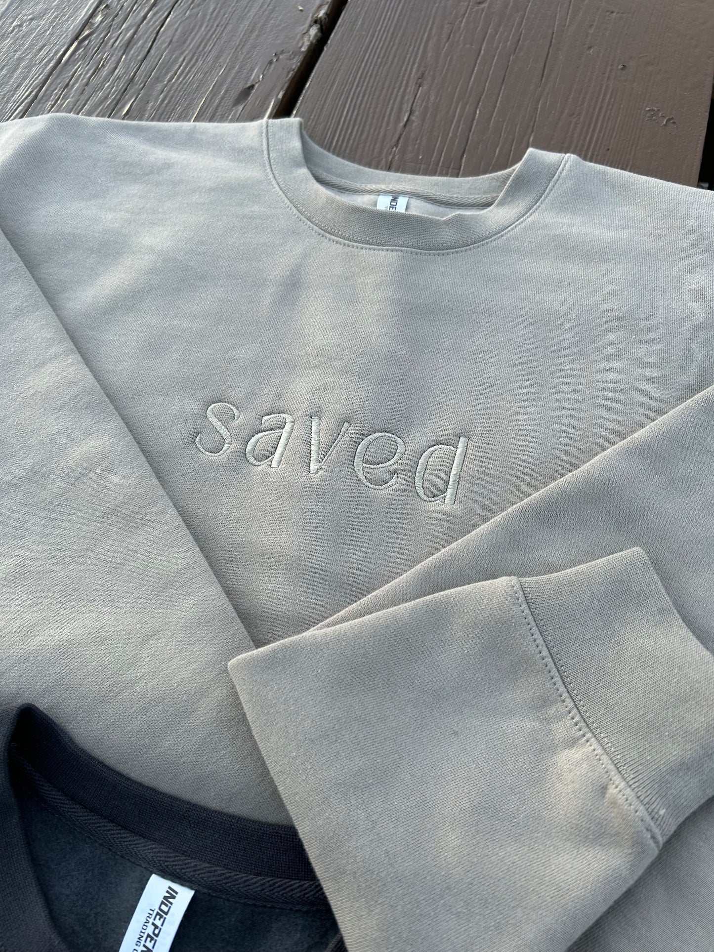 SAVED CREWNECK - SIZE L