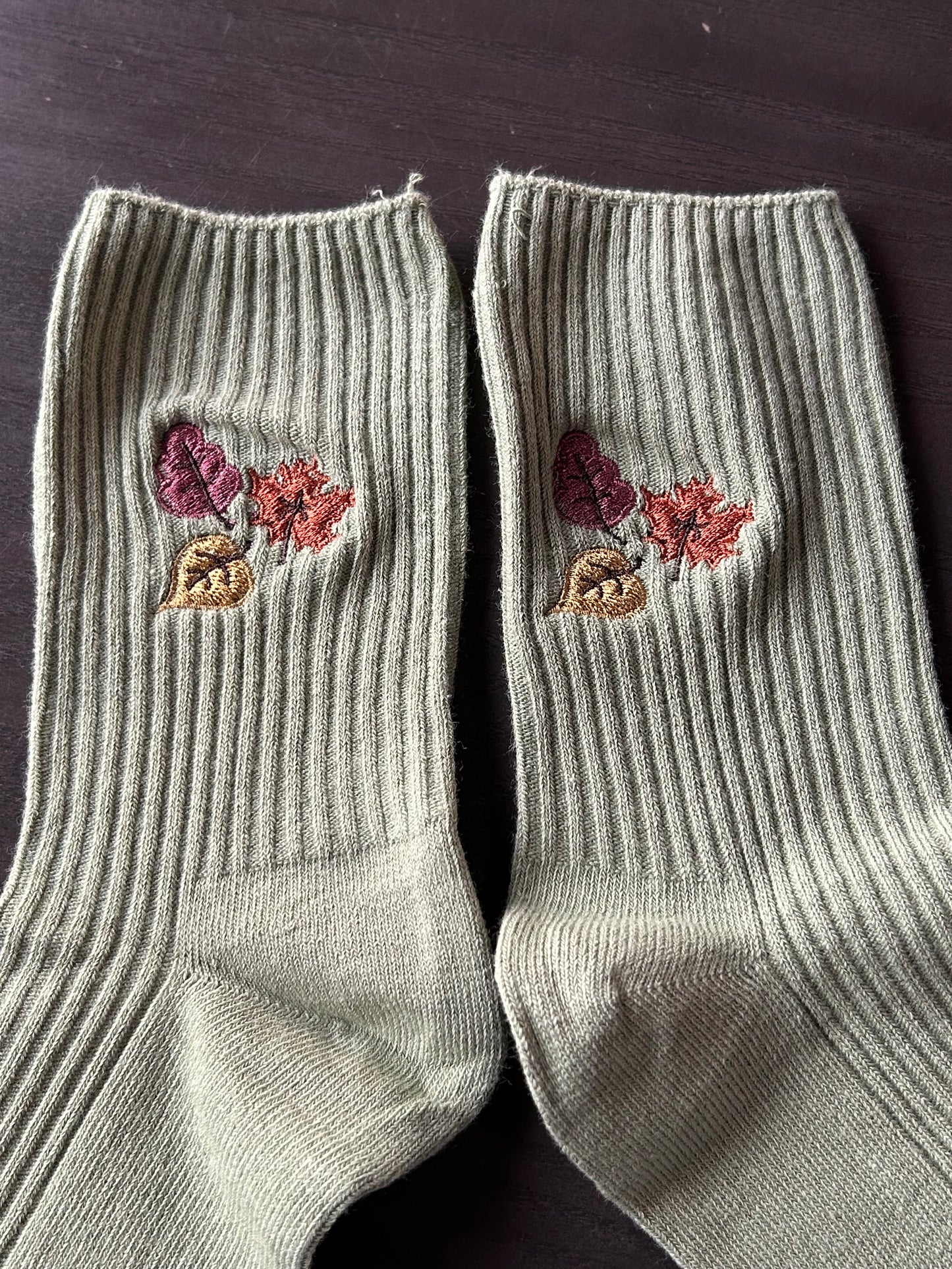 Leaf Pair - IMPERFECT