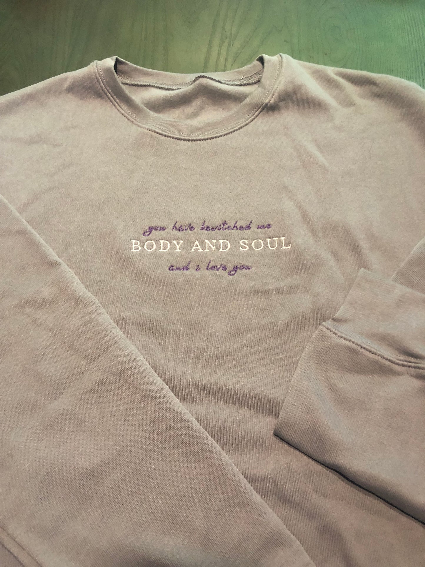 BEWITCHED CREWNECK - SIZE L