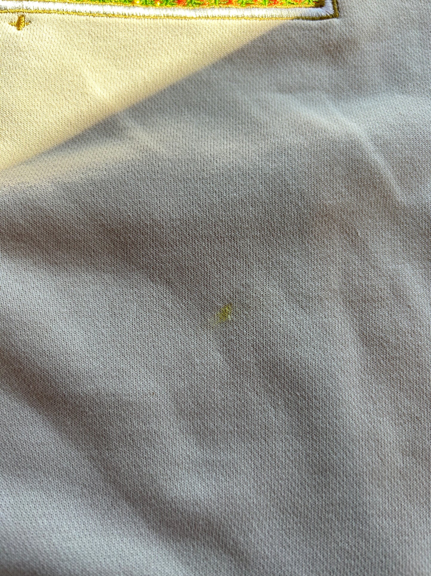 AUTUMN COURT COLORED CREWNECK - SIZE L